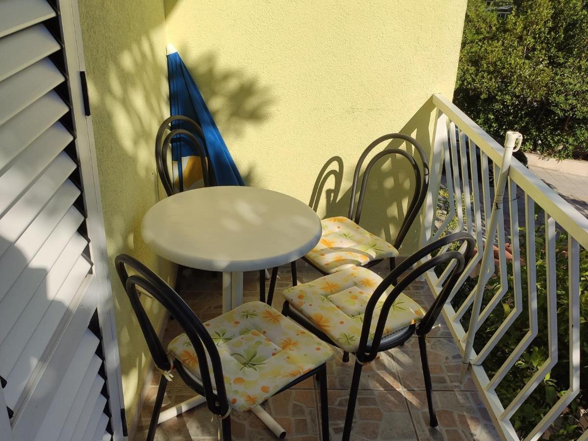 Apartments Ivo Makarska Exterior foto